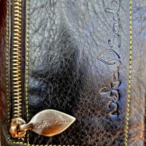 Neta Sade genuine leather bifold wallet